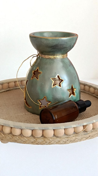 El Yapımı ve Yıldız -Ay Figürlü Seramik Buhurdanlık